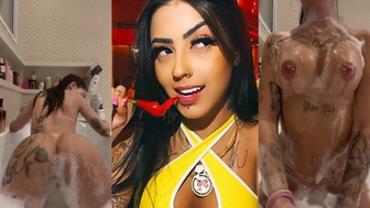 MC Mirella nua em vídeo sensual na hidro no Onlyfans Grátis